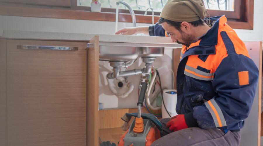 Local tankless water heater installation in North Matewan, WV
